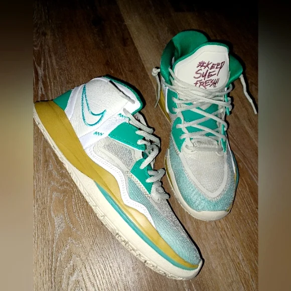 Mens Nike Kyrie 8 Infinity \